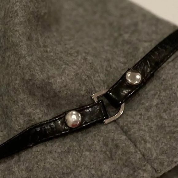 VINTAGE WOOL FELT FEDORA VINTAGE CLOCHE BUCKET HAT GREY W BLACK ACCENT BAND… - Picture 7 of 9